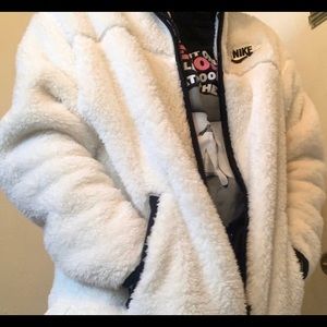 White Nike fleece lined Sweater